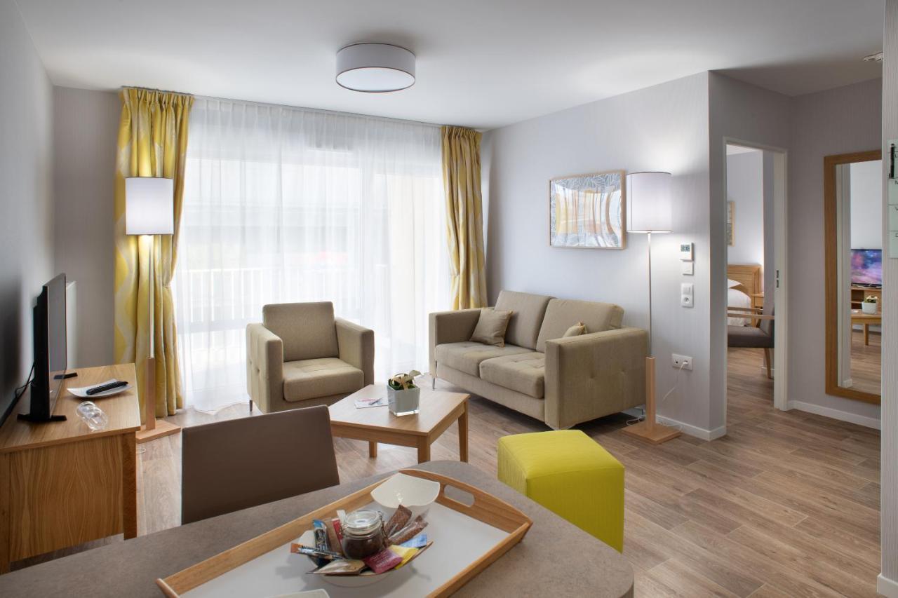 Aparthotel Domitys - Le Solstice Versailles Exterior foto